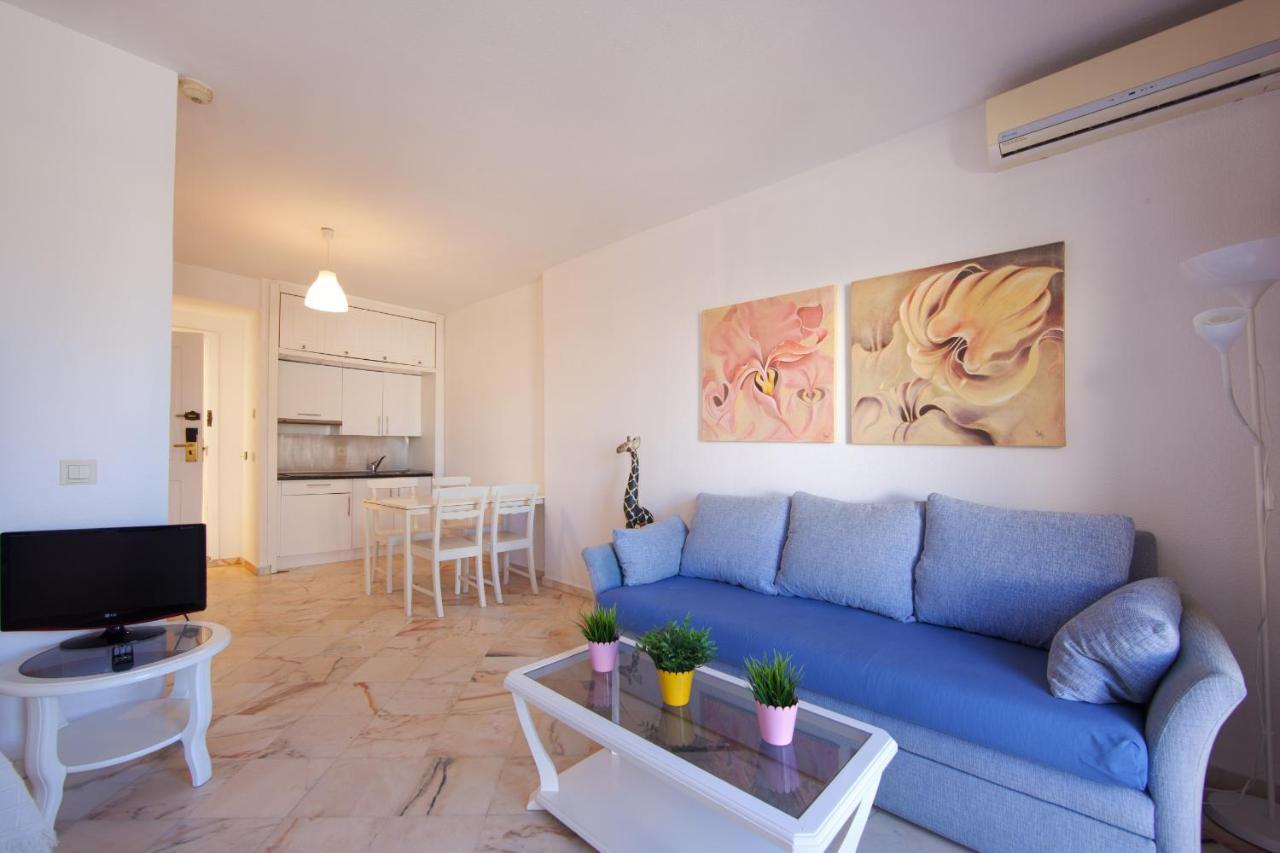 Romana Playa Studio Elviria Марбелья Экстерьер фото