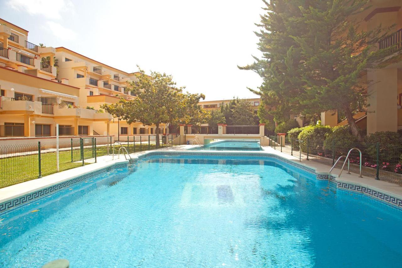 Romana Playa Studio Elviria Марбелья Экстерьер фото