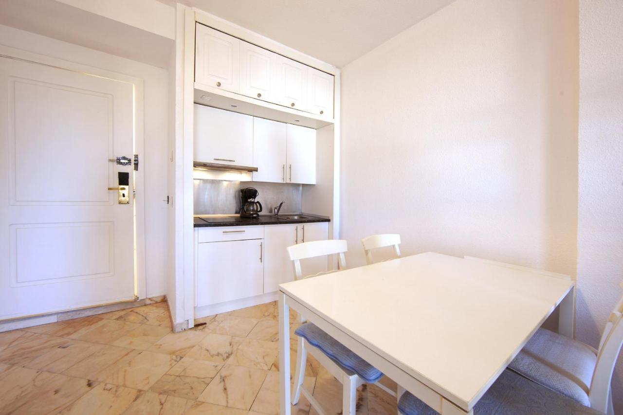 Romana Playa Studio Elviria Марбелья Экстерьер фото